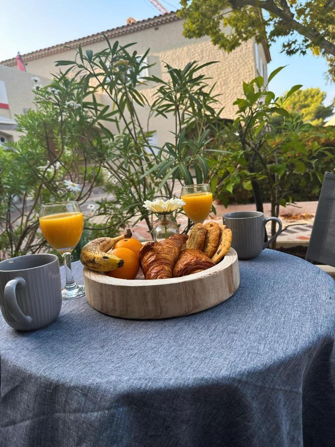 Duplex Cosy Bord De Mer Saint-Cyr-sur-Mer Zewnętrze zdjęcie